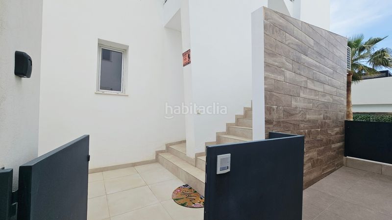 Foto b15fc812-9827-4e2a-a242-e58a29d3f0d4. Lloguer àtic amb calefacció aparcament piscina a Finestrat