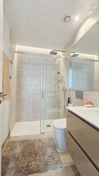 Foto d962258d-58be-4105-a0b7-d77bff92bc77. Lloguer àtic amb calefacció aparcament piscina a Finestrat