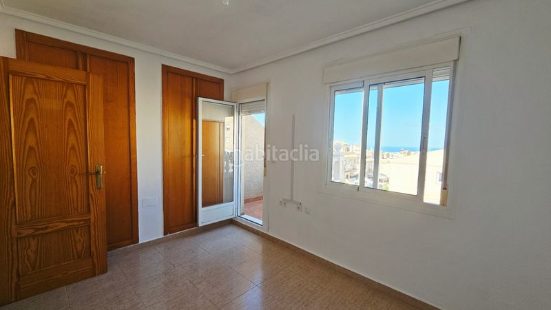 Foto 3428bf92-45de-408c-8a6b-aaf84d2ab36f. Casa amb calefacció piscina a Monte y Mar Santa Pola