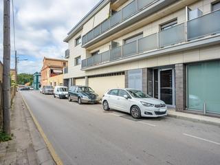 Aparcament cotxe a Ramon masifern 10. Garaje en venta