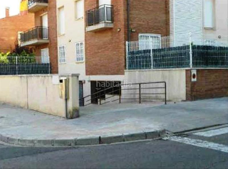 Foto 38e7da55-79e0-40ed-9bf5-6eee365d5b5c. Aparcament cotxe a pierre de coubertin 24-22 a Torreforta Tarragona