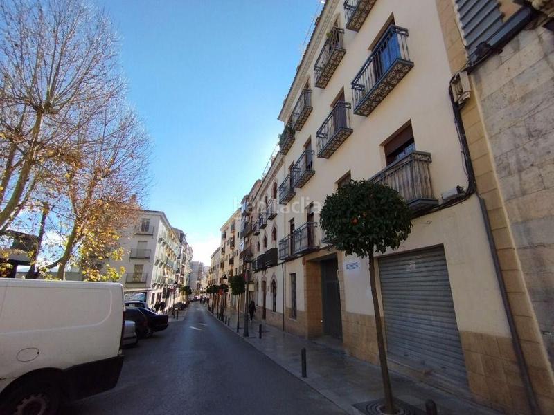 Foto aceabd75-4db9-4b75-b135-afa35058fe2d. Posto auto in martinez molina 29 in Ctra. Circunvalación - La Magdalena Jaén