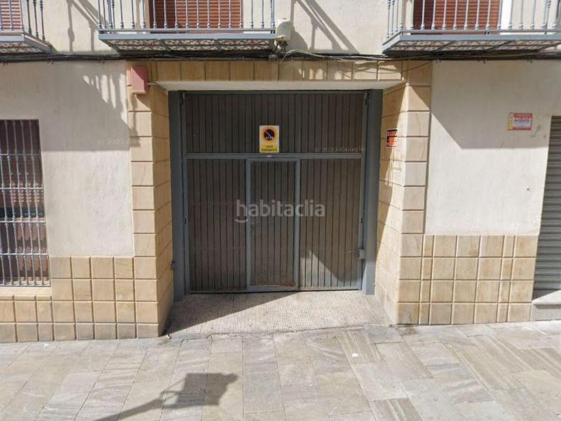 Foto ff838a8c-3d3f-4c66-b2ce-37f30d4dce8e. Parking coche en martinez molina 29 garaje en venta en Jaén