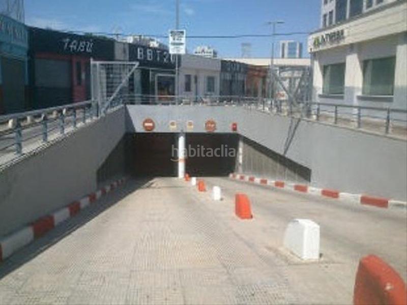 Foto 6740fa02-8c47-42d7-9459-9d0c7ee0a927. Autoparkplatz in miguel de cervantes 45 in El Ranero Murcia