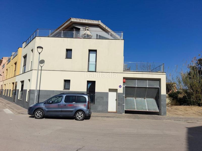 Foto 1a023d08-8ee6-4303-9a01-bec12b51464c. Parking coche en migdia 11 garaje en venta en Vila-sacra
