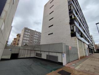 Aparcament cotxe a Zaragoza 1. Garaje en venta
