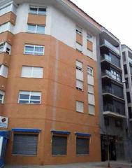 Aparcament cotxe a Botanic calduch 6. Garaje en venta