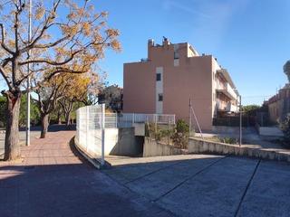 Aparcament cotxe a Torrent gran 2-8. Garaje en venta