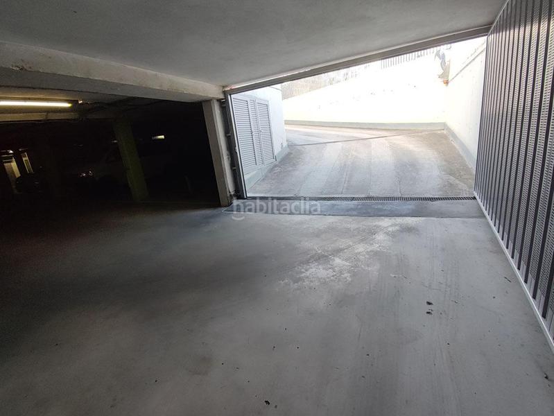 Foto 31906a77-880f-491c-85d6-3e59147b5c26. Parking voiture dans reina sofia 13-17 dans Zabalgana Vitoria - Gasteiz