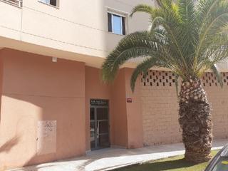 Posto moto in Madre elisea oliver 10-12. Garaje en venta