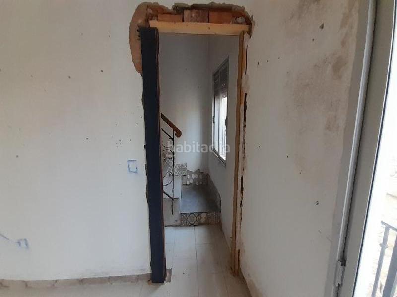 Foto d32ba1a9-f84d-46b0-b7fc-26b89e9735bb. Casa a virgen de los remedios 3 a Ibros