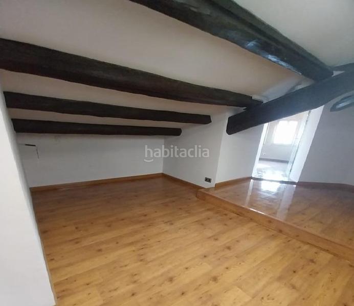 Foto 267227c6-cbe5-44e0-a4d2-3d3c017198da. Piso en fius i pala 1 vivienda en venta en Barri Antic Manresa