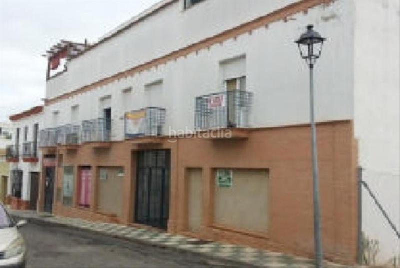 Foto 2c1f11b6-90f1-45f0-860c-9ea511d25426. Aparcament cotxe a la granaina 29 a Pilas