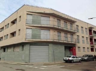 Aparcament cotxe a Comerç 26. Garaje en venta