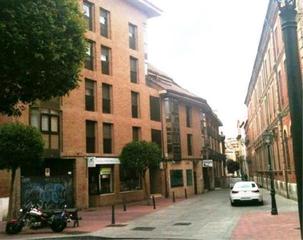 Aparcament cotxe a Juan mambrilla 22. Garaje en venta