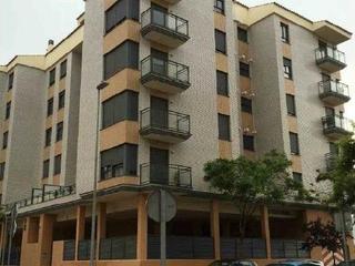 Aparcament cotxe a De la universitat 8. Garaje en venta