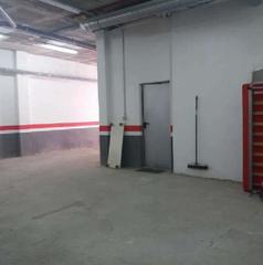 Parking voiture à Sant genis 23. Garaje en venta