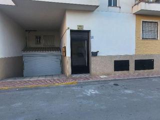 Parking voiture à Hernan cortes 20. Garaje en venta