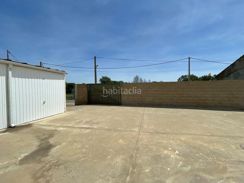 Foto b3f26803-3e10-4980-941f-24d690008331. Parking coche en alameda 5 garaje en venta en Zarapicos
