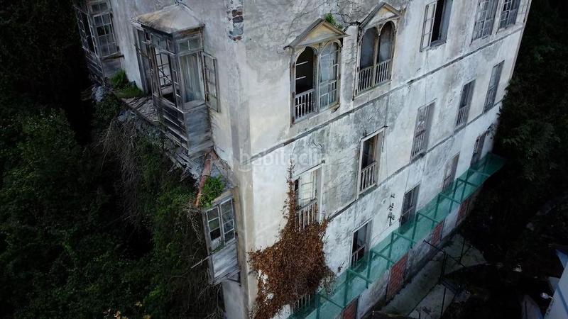 Foto 28dcd147-f102-4409-b7d1-cd42c2ef282a. Edifici a los caleros 3 a Valdés