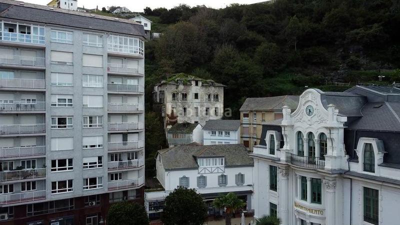 Foto 77f0d015-7712-43d4-9bff-063e8bbb4b63. Edifici a los caleros 3 a Valdés