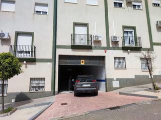 Aparcament cotxe a Santaella s/n. Garaje en venta