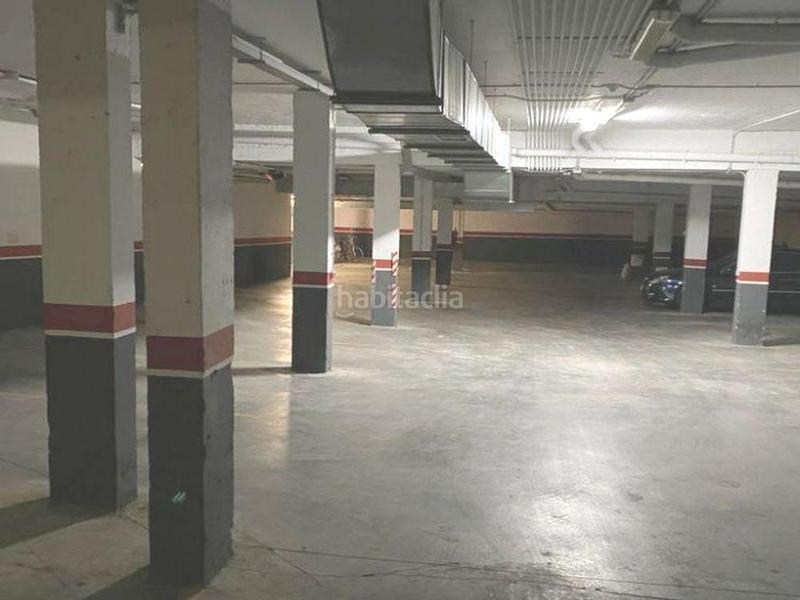 Foto 1bcbe3ee-7f0a-47a7-9fbd-f97055b921e0. Parking coche en almendro 15 garaje en venta en Santorcaz