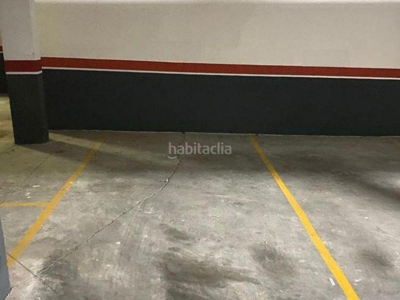 Foto cf8050e7-3bc8-4b2a-bfa8-5824313e2b8a. Parking coche en almendro 15 garaje en venta en Santorcaz