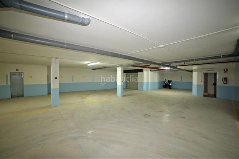 Foto a4902395-9101-4026-b3f5-d34bed5c479a. Parking coche en higares 2 garaje en venta en Olías del Rey