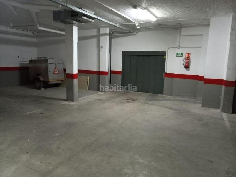 Foto 5104dde7-0d86-4885-a36a-c4a23102bf64. Aparcament cotxe a almuñecar 26 a Palmete Sevilla