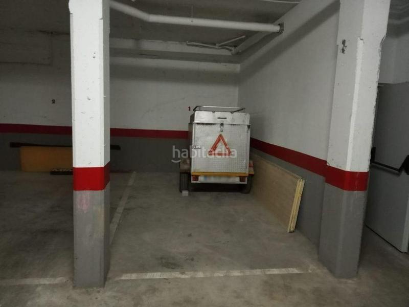 Foto b63c1f62-145c-44b6-ae57-9a6660807155. Aparcament cotxe a almuñecar 26 a Palmete Sevilla