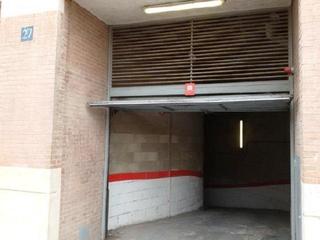 Car parking  Doctor trueta.... Garaje en venta