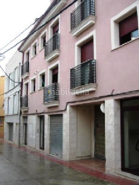 Foto 233472c3-e33b-421f-a077-ec9465316038. Aparcament cotxe a sant magi 9 a Bellvei