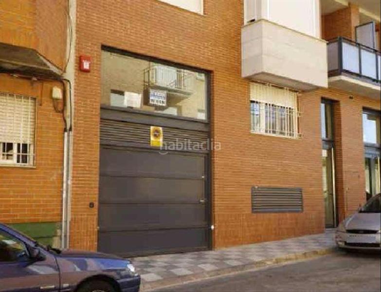 Foto 2791de59-16d9-4939-8713-66f831f03f8f. Aparcament cotxe a jose estrañi 22 a Estación Albacete