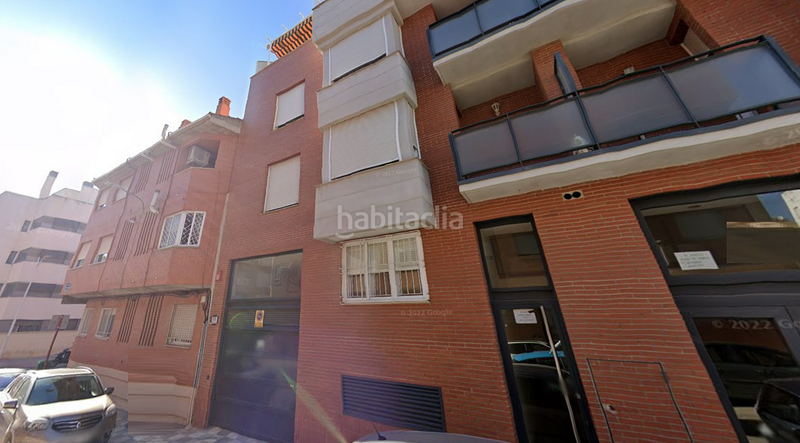 Foto d02ace0f-1f90-4b71-9eab-361bece9c970. Aparcament cotxe a jose estrañi 22 a Estación Albacete