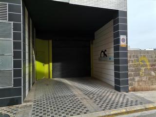 Aparcament cotxe a Calderón de la barca 55. Garaje en venta