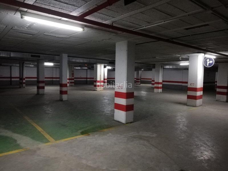 Foto 62c03068-bf3f-45f5-84b7-b8b30ca15308. Aparcament cotxe a cardenal bueno monreal 33 a Bami - La Estrella Sevilla