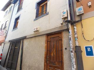 Casa a Raimundo de miguel 4. Vivienda en venta