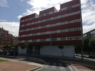 Aparcament cotxe a Pintora maruja mallo 3. Garaje en venta