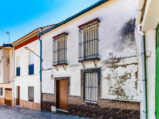 Maison à La llave 3. Vivienda en venta