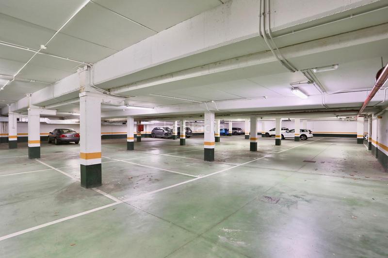 Foto eb11a062-5dbd-4208-aaf4-ead06a29f9db. Miete autoparkplatz in de los olmos 1 in Betoño Vitoria - Gasteiz