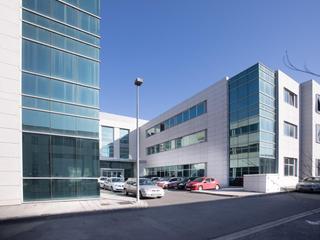 Lloguer Aparcament cotxe a De los olmos 1. Garaje en venta y alquiler