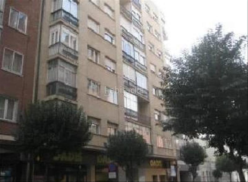 Foto 889527ef-6ac5-430b-b12e-96db96468f81. Parking coche en fidel recio 4 garaje en venta en Valladolid