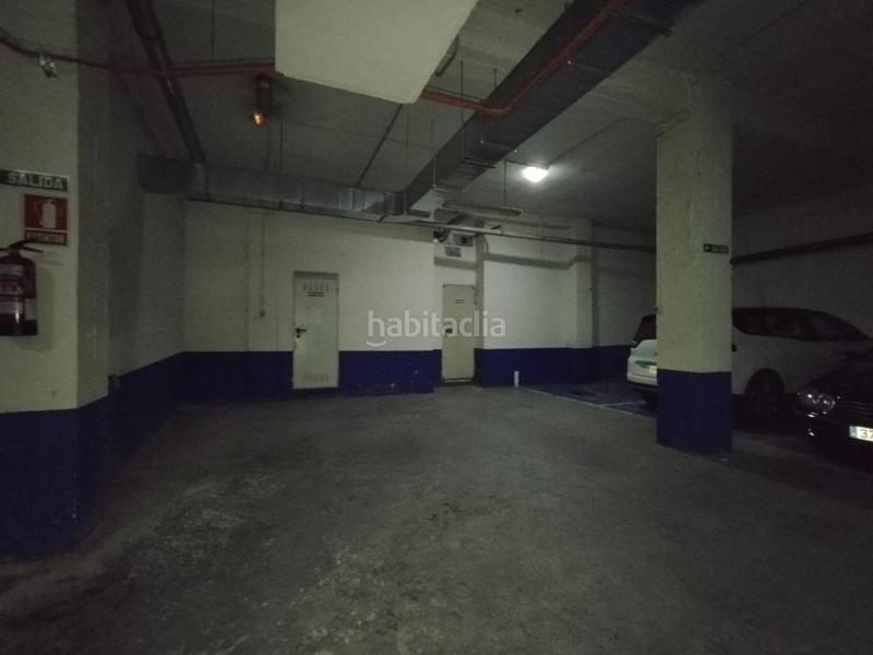 Foto a737353b-2f4e-4cda-a160-4f5240b499fd. Parking coche en fidel recio 4 garaje en venta en Valladolid