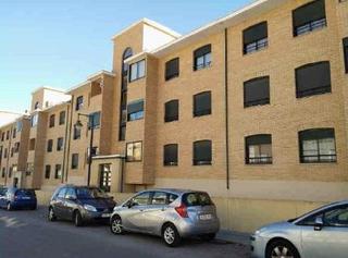 Car parking in Font del rossinyol 6. Garaje en venta