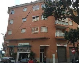 Aparcament cotxe a Barcelona 8. Garaje en venta