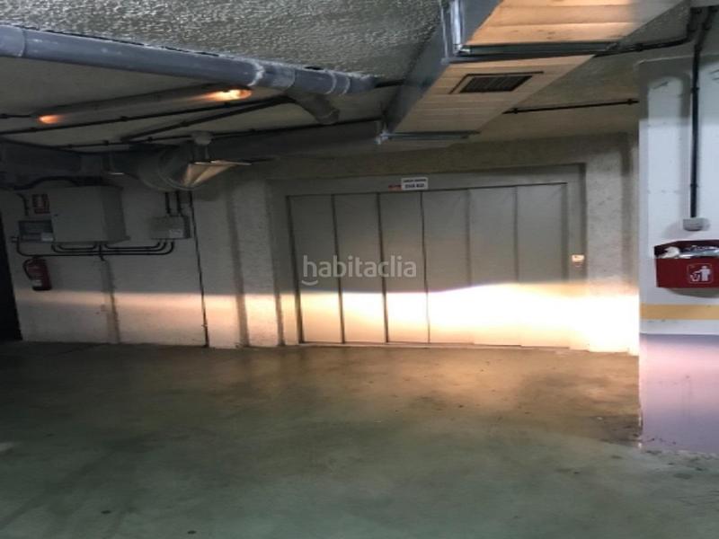 Foto 378b2890-7b0e-431f-b820-423e4461ab0d. Parking coche en jeronimo garcia prado 2 garaje en venta en Laviana