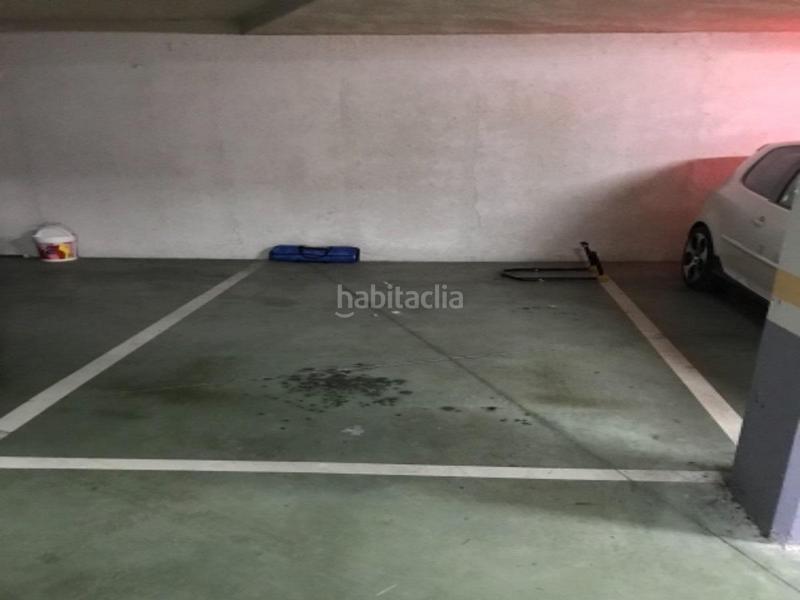 Foto ba18d428-13e7-43be-84a1-a9b374523e30. Parking coche en jeronimo garcia prado 2 garaje en venta en Laviana