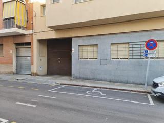 Aparcament cotxe  Mossen ricard serrajordia.... Garaje en venta