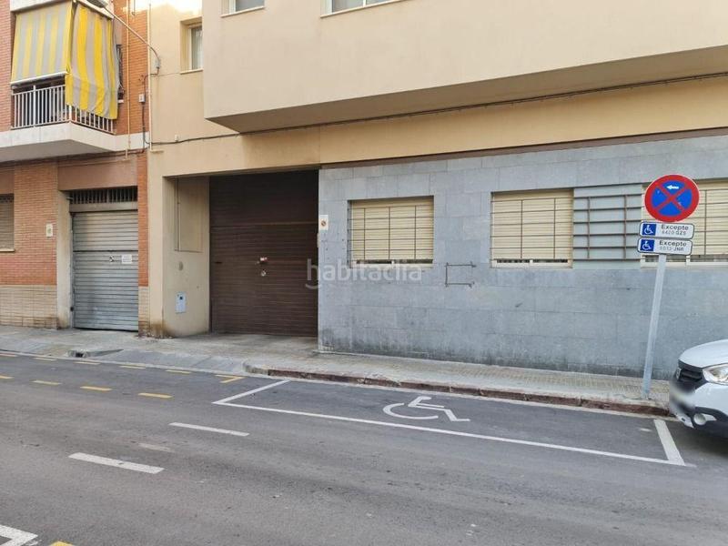 Foto 490f410e-2e13-4eac-a3bd-4c63bfc05149. Car parking in Centre Viladecans